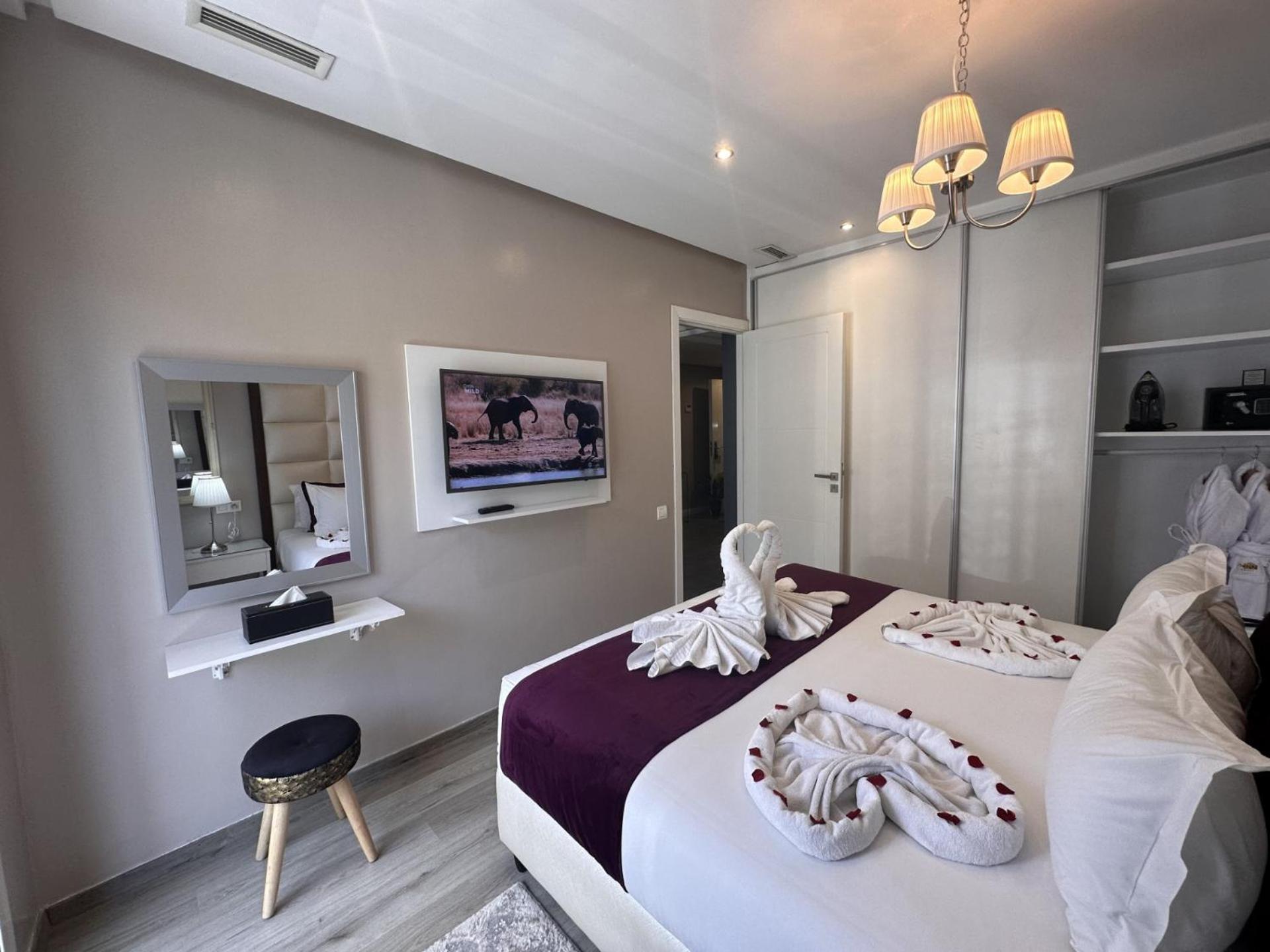 Rent-Inn Suites Hotel Rabat Exteriör bild